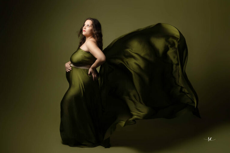 La grossesse est une période unique et précieuse dans la vie d'une femme enceinte. Immortaliser ces moments à travers une séance photo peut offrir des souvenirs inestimables.